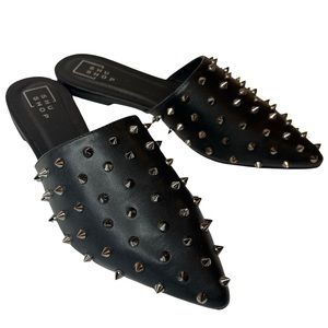SUPER COOL SPIKED BLACK SLIP ON FLATS NEW WITH BOX GOTH PUNK RETRO STYLE SLIP ON